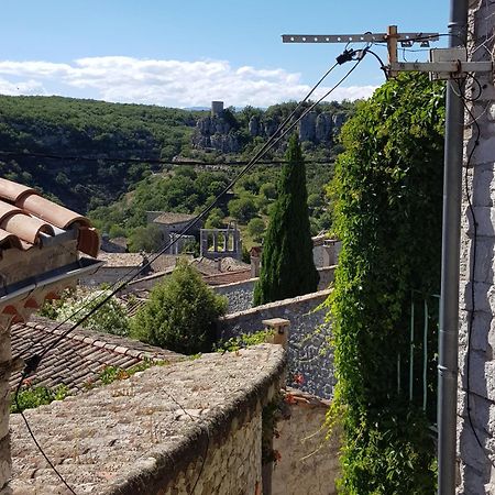 Magnifique maison en coeur de Balazuc, proche plages ardèche Esterno foto